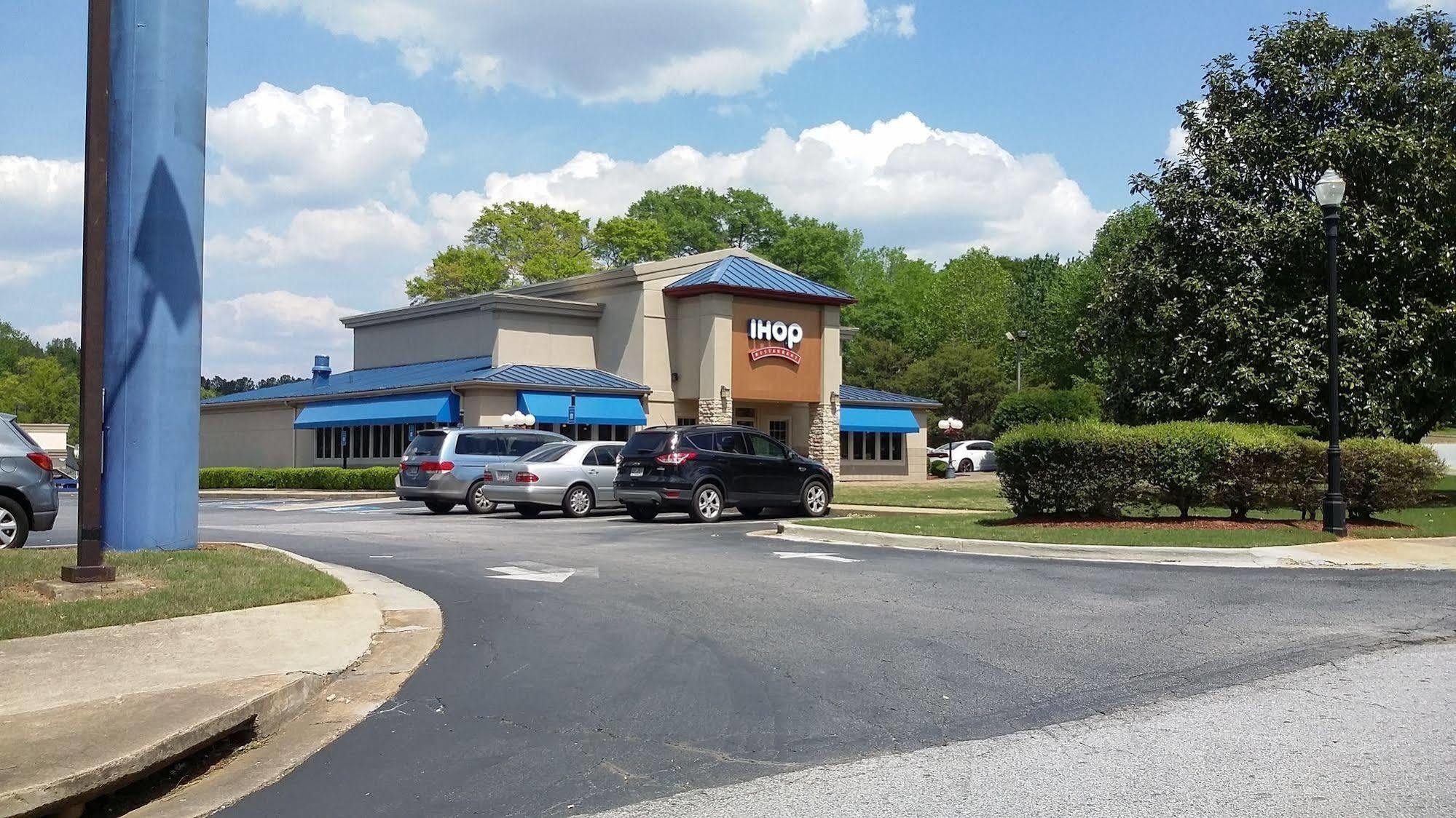 Red Roof Inn Atlanta South - Morrow Bagian luar foto